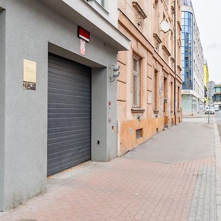 Brand New Studio Apartment #21 With Free Secure Parking In The Center Praag Buitenkant foto